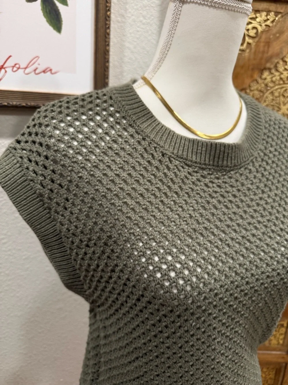 Sanctuary Knit Cap-Sleeve Sweater in Olive Green 0016 - Picture 2 of 3